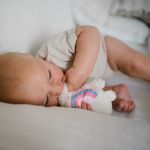 Іграшка обіймашка Baby ono Лама блакитна