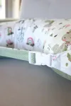 Подушка для годування біло-зелена