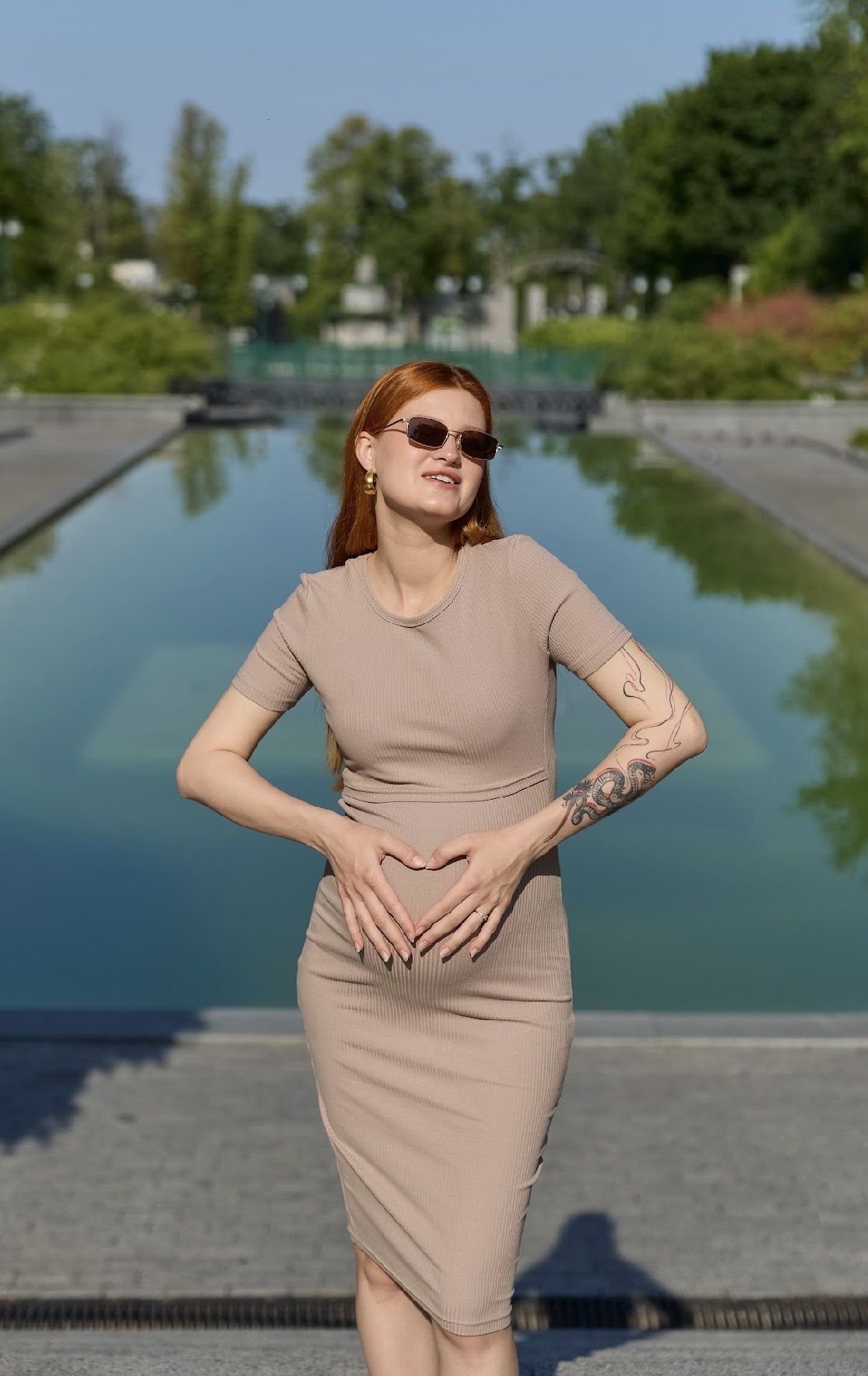 Сукня в рубчик Calp бежева