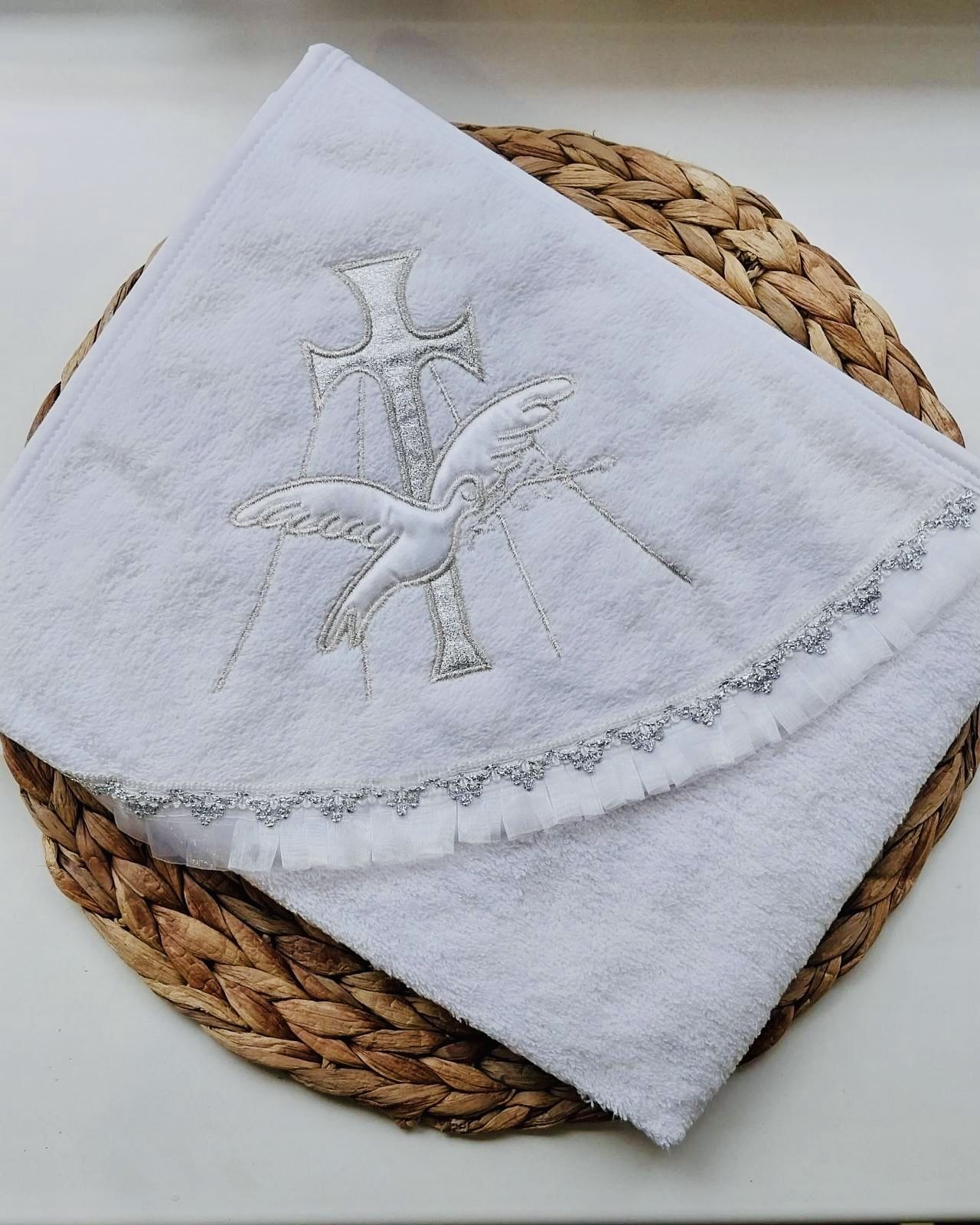 Крижма махрова біла, вишивка сріблом