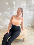 Топ для годування персиковий